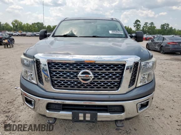 ✅ 2017 Nissan Titan SV • VIN: 1N6AA1F25HN544618 • Лот: 69580255. Опубликован ранее на Copart с пробегом 100 512 миль. Бесплатный доступ к архиву аукционных продаж из США и подробный отчёт об истории автомобиля на DreamBid. Изображение 5.