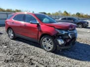 ✅ 2020 Chevrolet Equinox Premier • VIN: 3GNAXPEX9LS563230 • Лот: 90835155. Опубликован ранее на Copart с пробегом 33 021 миль. Бесплатный доступ к архиву аукционных продаж из США и подробный отчёт об истории автомобиля на DreamBid. Изображение 4.