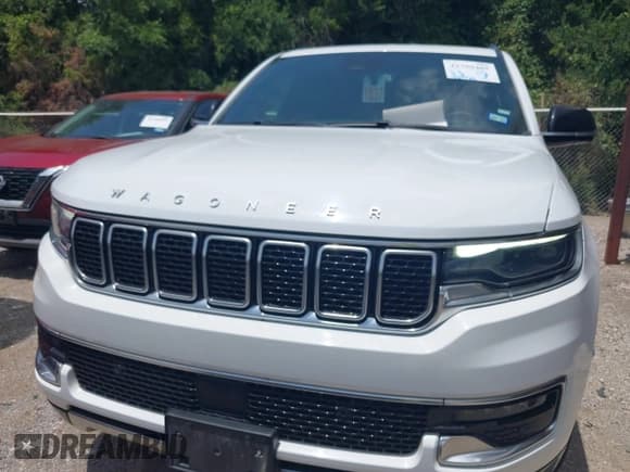 ✅ 2023 Jeep Wagoneer Series III • VIN: 1C4SJSDP5PS540838 • Лот: 42759405. Опубликован ранее на IAAI с пробегом 72 439 миль. Бесплатный доступ к архиву аукционных продаж из США и подробный отчёт об истории автомобиля на DreamBid. Изображение 6.