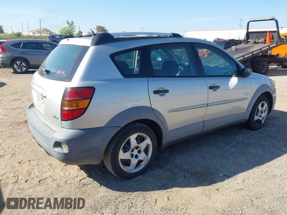 ✅ 2003 Pontiac Vibe • VIN: 5Y2SL62883Z469438 • Lot: 43235113. Listed on IAAI with 225,468 mi. Free auction sales archive from the USA and detailed vehicle history report at DreamBid. Image 4.