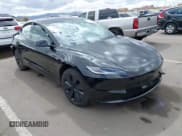 ✅ 2024 Tesla Model 3 • VIN: 5YJ3E1EA1RF831561 • Lot: 41789046. Wystawiony na IAAI z przebiegiem 13 603 mil. Bezpłatny archiwum sprzedaży aukcyjnych z USA i szczegółowy raport historii pojazdu na DreamBid. Zdjęcie 1.