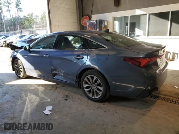 ✅ 2020 Toyota Avalon Hybrid XLE • VIN: 4T1A21FB7LU014807 • Lot: 38368943. Wystawiony na Copart z przebiegiem 40 015 mil. Bezpłatny archiwum sprzedaży aukcyjnych z USA i szczegółowy raport historii pojazdu na DreamBid. Zdjęcie 2.