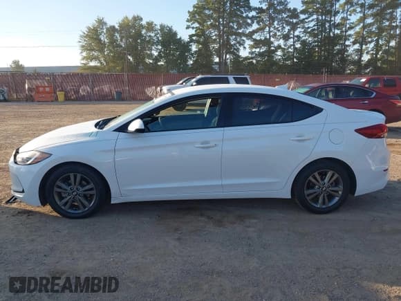 ✅ 2018 Hyundai Elantra Value Edition • VIN: 5NPD84LF7JH399902 • Lot: 43391686. Listed on IAAI with 161,473 mi. Free auction sales archive from the USA and detailed vehicle history report at DreamBid. Image 14.