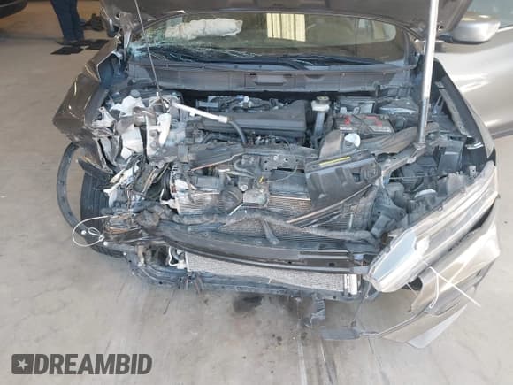 ✅ 2017 Nissan Rogue SV • VIN: KNMAT2MT3HP557211 • Lot: 41630119. Listed on IAAI with 163,367 mi. Free auction sales archive from the USA and detailed vehicle history report at DreamBid. Image 10.