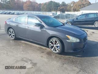 ✅ 2010 Nissan Maxima SV • VIN: 1N4AA5AP2AC808933 • Lot: 43753547. Listed on IAAI with 127,915 mi. Free auction sales archive from the USA and detailed vehicle history report at DreamBid. Image 1.