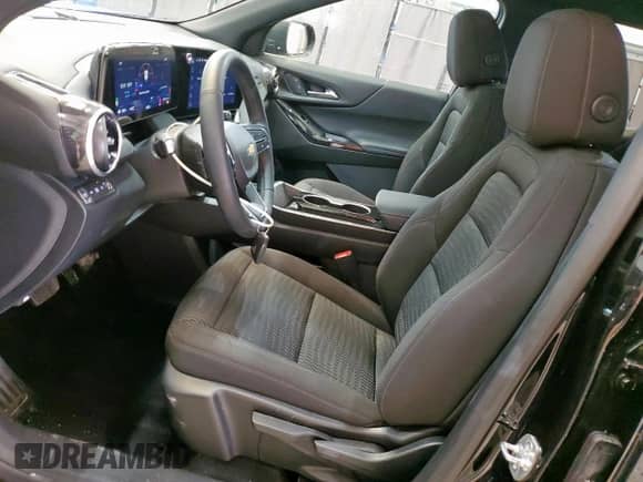 2025 Chevrolet Equinox AWD LT с VIN 3GNAXPEG9SL313138, выставлен на аукционе Copart как лот 62221415 с пробегом 4 062 миль миль и Чистый • Clean title. История ставок и продаж доступна на DreamBid. Изображение 7.