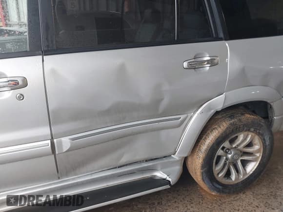 ✅ 2005 Suzuki XL7 LX • VIN: JS3TX92V454102358 • Lot: 42244968. Listed on IAAI with 174,640 mi. Free auction sales archive from the USA and detailed vehicle history report at DreamBid. Image 6.