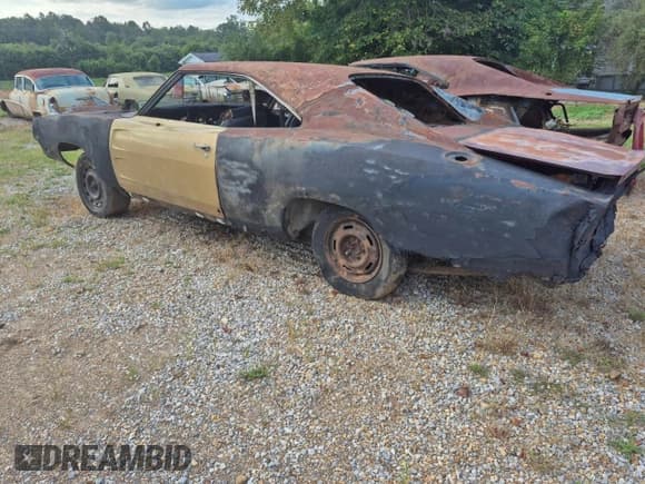 ✅ 1969 Dodge Charger • VIN: XP29H9B442352 • Лот: 70062665. Опубликован ранее на Copart с пробегом Не указан. Бесплатный доступ к архиву аукционных продаж из США и подробный отчёт об истории автомобиля на DreamBid. Изображение 3.