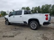 ✅ 2025 Chevrolet Silverado 2500HD Custom • VIN: 2GC4KME70S1141375 • Лот: 71691045. Опубликован ранее на Copart с пробегом 5 046 миль. Бесплатный доступ к архиву аукционных продаж из США и подробный отчёт об истории автомобиля на DreamBid. Изображение 2.