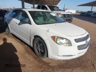 ✅ 2011 Chevrolet Malibu 1LS • VIN: 1G1ZB5E13BF373364 • Lot: 43531608. Wystawiony na IAAI z przebiegiem 149 758 mil. Bezpłatny archiwum sprzedaży aukcyjnych z USA i szczegółowy raport historii pojazdu na DreamBid. Zdjęcie 1.