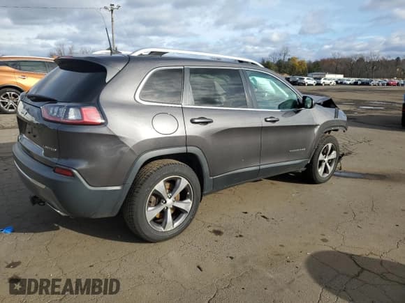 ✅ 2019 Jeep Cherokee Limited • VIN: 1C4PJMDN3KD168882 • Lot: 91855025. Listed on Copart with 126,280 mi. Free auction sales archive from the USA and detailed vehicle history report at DreamBid. Image 3.
