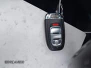 ✅ 2012 Audi S5 Premium Plus • VIN: WAUCVAFR9CA043502 • Lot: 42065059. Wystawiony na IAAI z przebiegiem Nie podano. Bezpłatny archiwum sprzedaży aukcyjnych z USA i szczegółowy raport historii pojazdu na DreamBid. Zdjęcie 11.