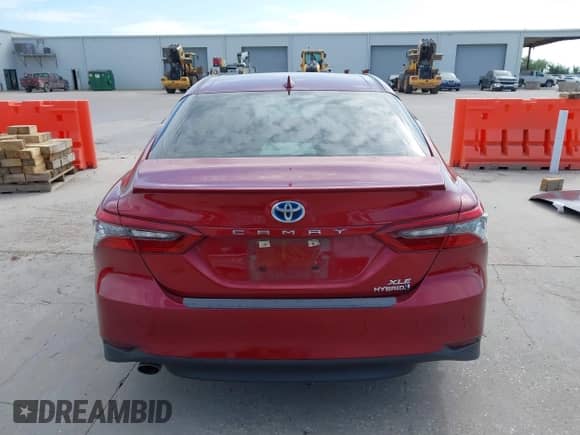 2022 Toyota Camry Hybrid XLE with VIN 4T1F31AK3NU573039, listed as a IAAI auction lot 42593982 with 39,779 mi miles and . Bid and sale history available at DreamBid. Image 17.