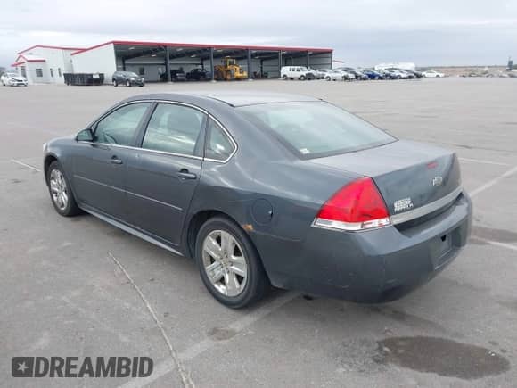 2011 Chevrolet Impala LS Fleet z VIN 2G1WF5EK2B1270525, wystawiony jako IAAI lot #43514999 z przebiegiem 147 708 mil mil oraz . Historia ofert i sprzedaży dostępna na DreamBid. Obrazek 3.