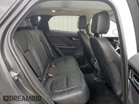 ✅ 2020 Jaguar F-Pace 25t Premium • VIN: SADCJ2FX3LA657565 • Lot: 81750005. Listed on Copart with 59,553 mi. Free auction sales archive from the USA and detailed vehicle history report at DreamBid. Image 11.