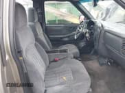 ✅ 2000 Chevrolet S-10 LS • VIN: 1GCCS14W2Y8168652 • Лот: 41515733. Опубликован ранее на IAAI с пробегом 263 672 миль. Бесплатный доступ к архиву аукционных продаж из США и подробный отчёт об истории автомобиля на DreamBid. Изображение 5.