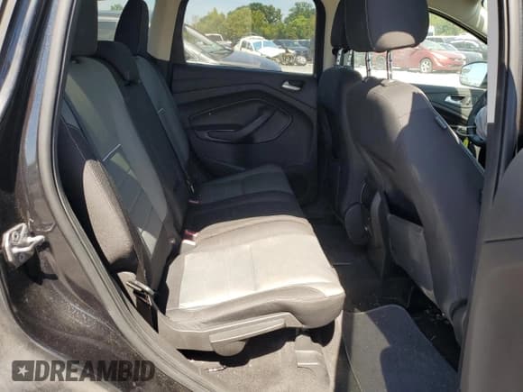 ✅ 2015 Ford Escape SE • VIN: 1FMCU0G71FUC60649 • Lot: 70668205. Wystawiony na Copart z przebiegiem 146 201 mil. Bezpłatny archiwum sprzedaży aukcyjnych z USA i szczegółowy raport historii pojazdu na DreamBid. Zdjęcie 11.