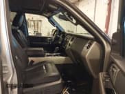 ✅ 2013 Ford Expedition Limited • VIN: 1FMJU2A59DEF02427 • Лот: 42332345. Опубликован ранее на IAAI с пробегом 165 314 миль. Бесплатный доступ к архиву аукционных продаж из США и подробный отчёт об истории автомобиля на DreamBid. Изображение 5.