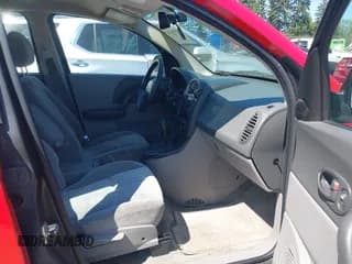 ✅ 2003 Saturn VUE • VIN: 5GZCZ53B13S891467 • Lot: 42756162. Wystawiony na IAAI z przebiegiem 199 103 mil. Bezpłatny archiwum sprzedaży aukcyjnych z USA i szczegółowy raport historii pojazdu na DreamBid. Zdjęcie 5.