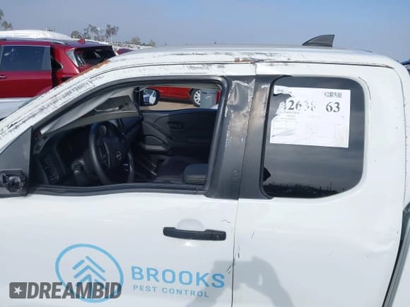 ✅ 2024 Nissan Frontier S • VIN: 1N6ED1CL3RN643820 • Lot: 42638763. Listed on IAAI with 27,033 mi. Free auction sales archive from the USA and detailed vehicle history report at DreamBid. Image 13.