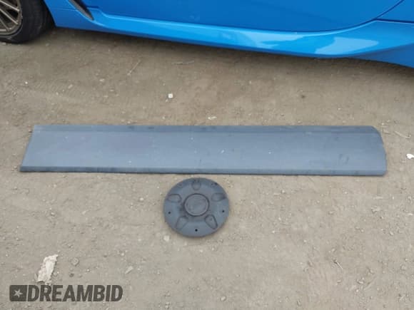 ✅ 2015 Ford Transit Cargo • VIN: 1FTYR1ZM8FKA79564 • Lot: 42419977. Listed on IAAI with 146,741 mi. Free auction sales archive from the USA and detailed vehicle history report at DreamBid. Image 12.