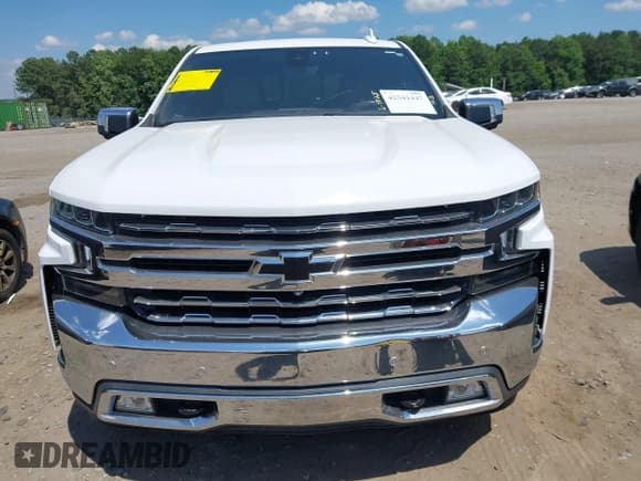 ✅ 2019 Chevrolet Silverado 1500 LTZ • VIN: 3GCUYGED3KG195380 • Lot: 42541447. Wystawiony na IAAI z przebiegiem 190 719 mil. Bezpłatny archiwum sprzedaży aukcyjnych z USA i szczegółowy raport historii pojazdu na DreamBid. Zdjęcie 12.