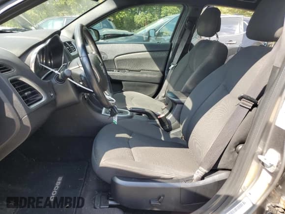 ✅ 2013 Dodge Avenger SXT • VIN: 1C3CDZCB4DN633715 • Лот: 72688304. Опубликован ранее на Copart с пробегом 149 785 миль. Бесплатный доступ к архиву аукционных продаж из США и подробный отчёт об истории автомобиля на DreamBid. Изображение 7.