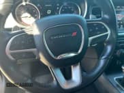 ✅ 2018 Dodge Charger SXT Plus • VIN: 2C3CDXHG6JH335258 • Лот: 93134515. Опубликован ранее на Copart с пробегом 142 621 миль. Бесплатный доступ к архиву аукционных продаж из США и подробный отчёт об истории автомобиля на DreamBid. Изображение 13.