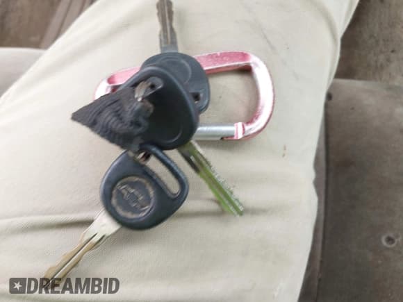 ✅ 2002 Chevrolet Impala • VIN: 2G1WF55E829112959 • Lot: 42874334. Wystawiony na IAAI z przebiegiem 238 416 mil. Bezpłatny archiwum sprzedaży aukcyjnych z USA i szczegółowy raport historii pojazdu na DreamBid. Zdjęcie 11.