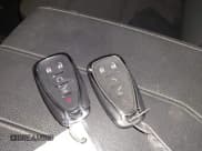 ✅ 2019 Chevrolet Traverse LT Cloth • VIN: 1GNERGKW1KJ315187 • Lot: 43618791. Wystawiony na IAAI z przebiegiem 50 804 mil. Bezpłatny archiwum sprzedaży aukcyjnych z USA i szczegółowy raport historii pojazdu na DreamBid. Zdjęcie 11.