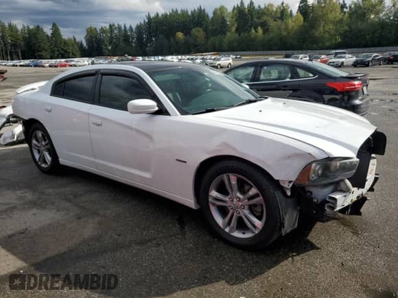 ✅ 2013 Dodge Charger RT • VIN: 2C3CDXDT5DH671233 • Lot: 84476855. Wystawiony na Copart z przebiegiem 160 855 mil. Bezpłatny archiwum sprzedaży aukcyjnych z USA i szczegółowy raport historii pojazdu na DreamBid. Zdjęcie 4.
