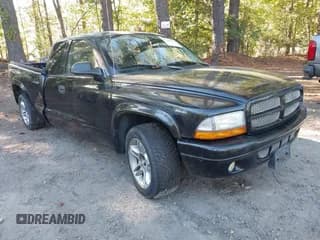 ✅ 2002 Dodge Dakota • VIN: 1B7GL32Z82S650933 • Lot: 43440418. Wystawiony na IAAI z przebiegiem Nie podano. Bezpłatny archiwum sprzedaży aukcyjnych z USA i szczegółowy raport historii pojazdu na DreamBid. Zdjęcie 1.