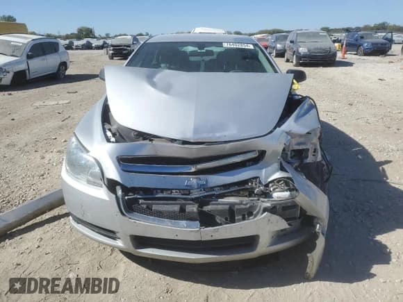 ✅ 2012 Chevrolet Malibu 1FL • VIN: 1G1ZA5EU3CF388820 • Lot: 76402854. Listed on Copart with 150,833 mi. Free auction sales archive from the USA and detailed vehicle history report at DreamBid. Image 5.