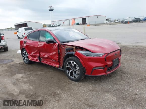 ✅ 2023 Ford Mustang Mach-E Premium • VIN: 3FMTK3SU8PMA89330 • Лот: 43224998. Опубликован ранее на IAAI с пробегом Не указан. Бесплатный доступ к архиву аукционных продаж из США и подробный отчёт об истории автомобиля на DreamBid. Изображение 1.