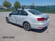 ✅ 2013 Volkswagen Jetta Hybrid SE • VIN: 3VW637AJXDM223583 • Lot: 42246241. Listed on IAAI with 44,409 mi. Free auction sales archive from the USA and detailed vehicle history report at DreamBid. Image 3.