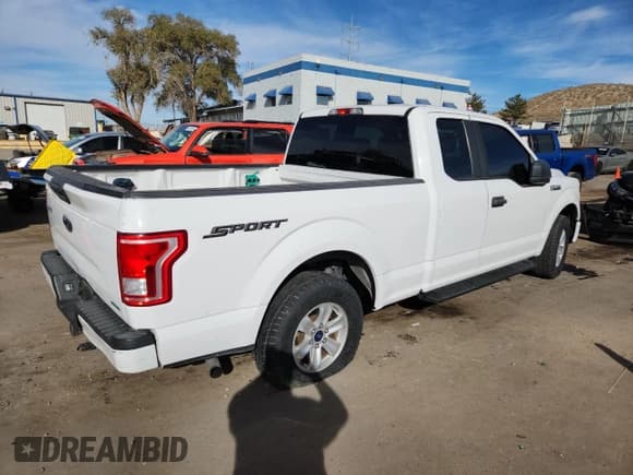 ✅ 2015 Ford F-150 XL • VIN: 1FTEX1C86FFA75543 • Лот: 90730885. Опубликован ранее на Copart с пробегом Не указан. Бесплатный доступ к архиву аукционных продаж из США и подробный отчёт об истории автомобиля на DreamBid. Изображение 3.