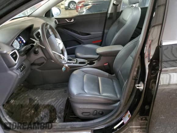 2019 Hyundai Ioniq Limited с VIN KMHC05LC6KU112292, выставлен на аукционе Copart как лот 80891954 с пробегом 39 667 миль миль и Списание • Salvage title. История ставок и продаж доступна на DreamBid. Изображение 7.