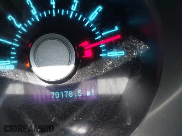 ✅ 2011 Ford Mustang V6 • VIN: 1ZVBP8AMXB5105751 • Lot: 42104899. Listed on IAAI with 70,178 mi. Free auction sales archive from the USA and detailed vehicle history report at DreamBid. Image 15.