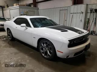 ✅ 2015 Dodge Challenger R/T Plus • VIN: 2C3CDZBT4FH744514 • Lot: 52112374. Wystawiony na Copart z przebiegiem 49 102 mil. Bezpłatny archiwum sprzedaży aukcyjnych z USA i szczegółowy raport historii pojazdu na DreamBid. Zdjęcie 4.