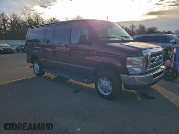 ✅ 2011 Ford Econoline Passenger XLT • VIN: 1FBNE3BL3BDA23353 • Lot: 95520895. Wystawiony na Copart z przebiegiem 166 046 mil. Bezpłatny archiwum sprzedaży aukcyjnych z USA i szczegółowy raport historii pojazdu na DreamBid. Zdjęcie 4.