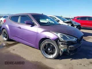 ✅ 2014 Hyundai Veloster • VIN: KMHTC6AD9EU192734 • Lot: 43486592. Wystawiony na IAAI z przebiegiem 142 610 mil. Bezpłatny archiwum sprzedaży aukcyjnych z USA i szczegółowy raport historii pojazdu na DreamBid. Zdjęcie 1.