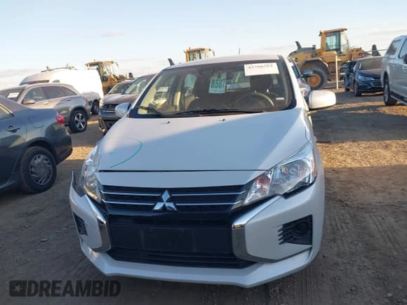 ✅ 2024 Mitsubishi Mirage ES • VIN: ML32AUHJ4RH032249 • Lot: 43706562. Wystawiony na IAAI z przebiegiem 15 740 mil. Bezpłatny archiwum sprzedaży aukcyjnych z USA i szczegółowy raport historii pojazdu na DreamBid. Zdjęcie 12.