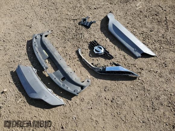 ✅ 2018 Nissan Sentra SV • VIN: 3N1AB7AP6JY312837 • Лот: 92733105. Опубликован ранее на Copart с пробегом 35 941 миль. Бесплатный доступ к архиву аукционных продаж из США и подробный отчёт об истории автомобиля на DreamBid. Изображение 12.