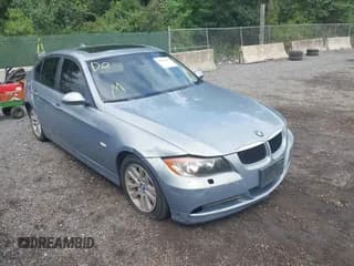 ✅ 2006 BMW 3 Series 325i • VIN: WBAVB13566KX44600 • Lot: 43036283. Listed on IAAI with 168,898 mi. Free auction sales archive from the USA and detailed vehicle history report at DreamBid. Image 1.