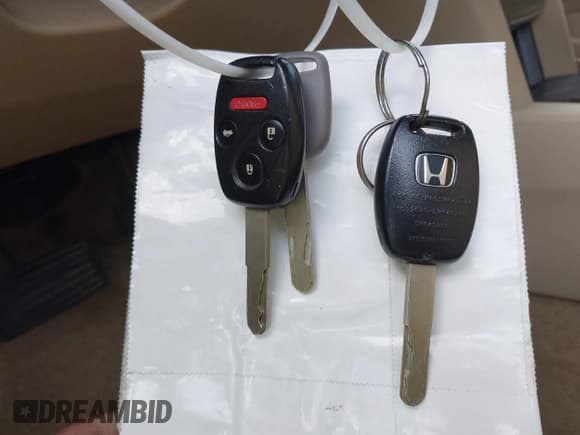 ✅ 2011 Honda Accord LX • VIN: 1HGCP2F30BA127142 • Lot: 43674696. Listed on IAAI with 158,149 mi. Free auction sales archive from the USA and detailed vehicle history report at DreamBid. Image 11.