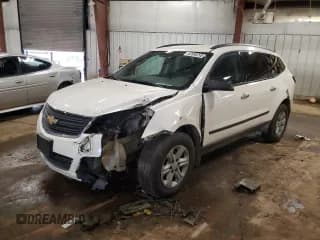 ✅ 2015 Chevrolet Traverse LS • VIN: 1GNKRFED2FJ266241 • Lot: 62690295. Wystawiony na Copart z przebiegiem 215 210 mil. Bezpłatny archiwum sprzedaży aukcyjnych z USA i szczegółowy raport historii pojazdu na DreamBid. Zdjęcie 1.