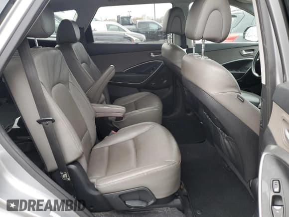 ✅ 2016 Hyundai Santa Fe Limited • VIN: KM8SR4HFXGU134091 • Лот: 80713324. Опубликован ранее на Copart с пробегом Не указан. Бесплатный доступ к архиву аукционных продаж из США и подробный отчёт об истории автомобиля на DreamBid. Изображение 11.