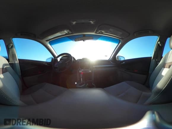 ✅ 2012 Toyota Camry SE • VIN: 4T1BF1FK4CU159909 • Лот: 43505120. Опубликован ранее на IAAI с пробегом 392 931 миль. Бесплатный доступ к архиву аукционных продаж из США и подробный отчёт об истории автомобиля на DreamBid. Изображение 18.