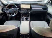 ✅ 2024 Lexus RX 350 Premium Plus • VIN: 2T2BAMCA4RC086770 • Lot: 91883795. Listed on Copart with 9,855 mi. Free auction sales archive from the USA and detailed vehicle history report at DreamBid. Image 8.