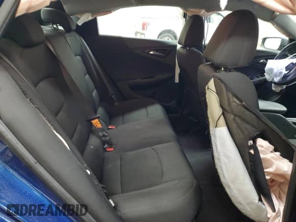 2019 Chevrolet Malibu RS z VIN 1G1ZG5ST3KF205358, wystawiony jako Copart lot #68903175 z przebiegiem 50 385 mil mil oraz Czysty tytuł • Clean title. Historia ofert i sprzedaży dostępna na DreamBid. Obrazek 10.